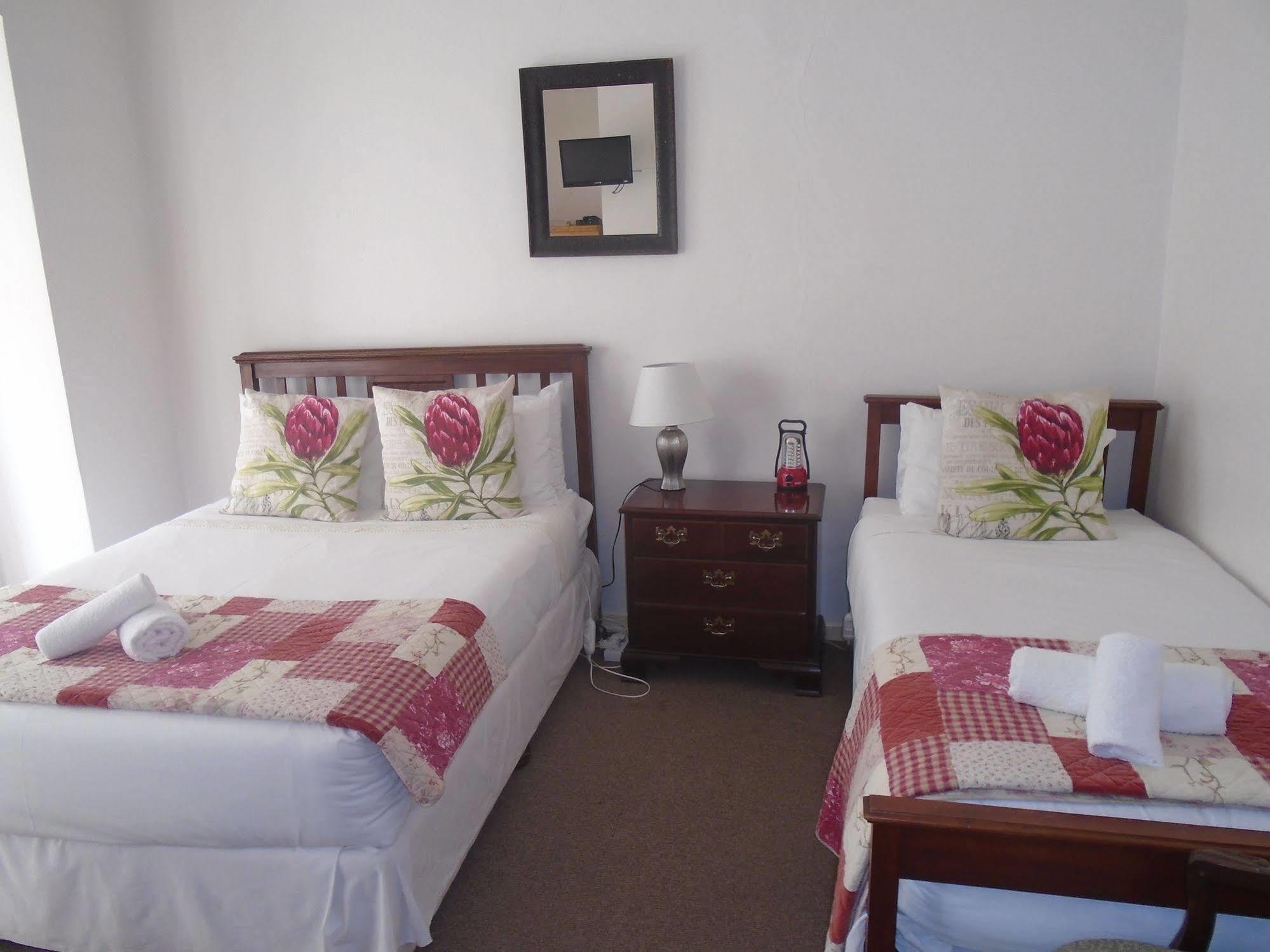 Albert House B&B Cradock Exterior photo